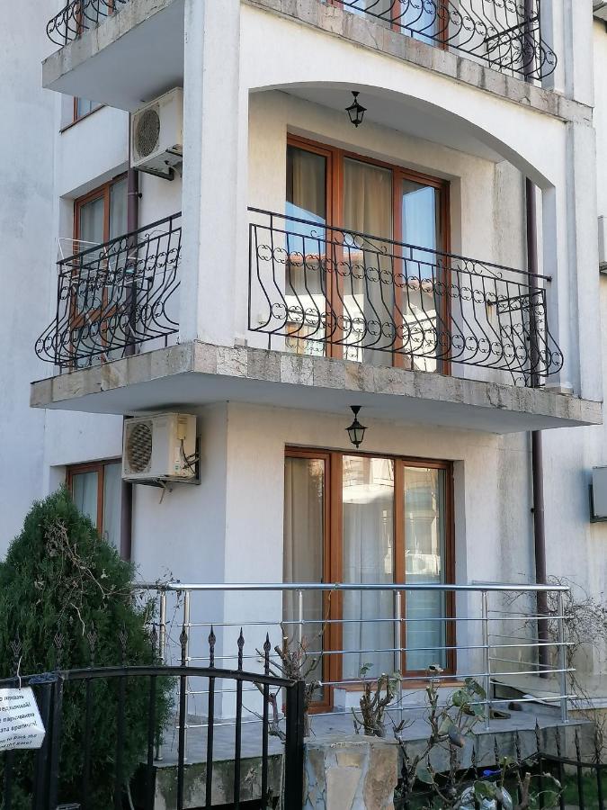 Triumph Holiday Village Sveti Vlas Exteriör bild