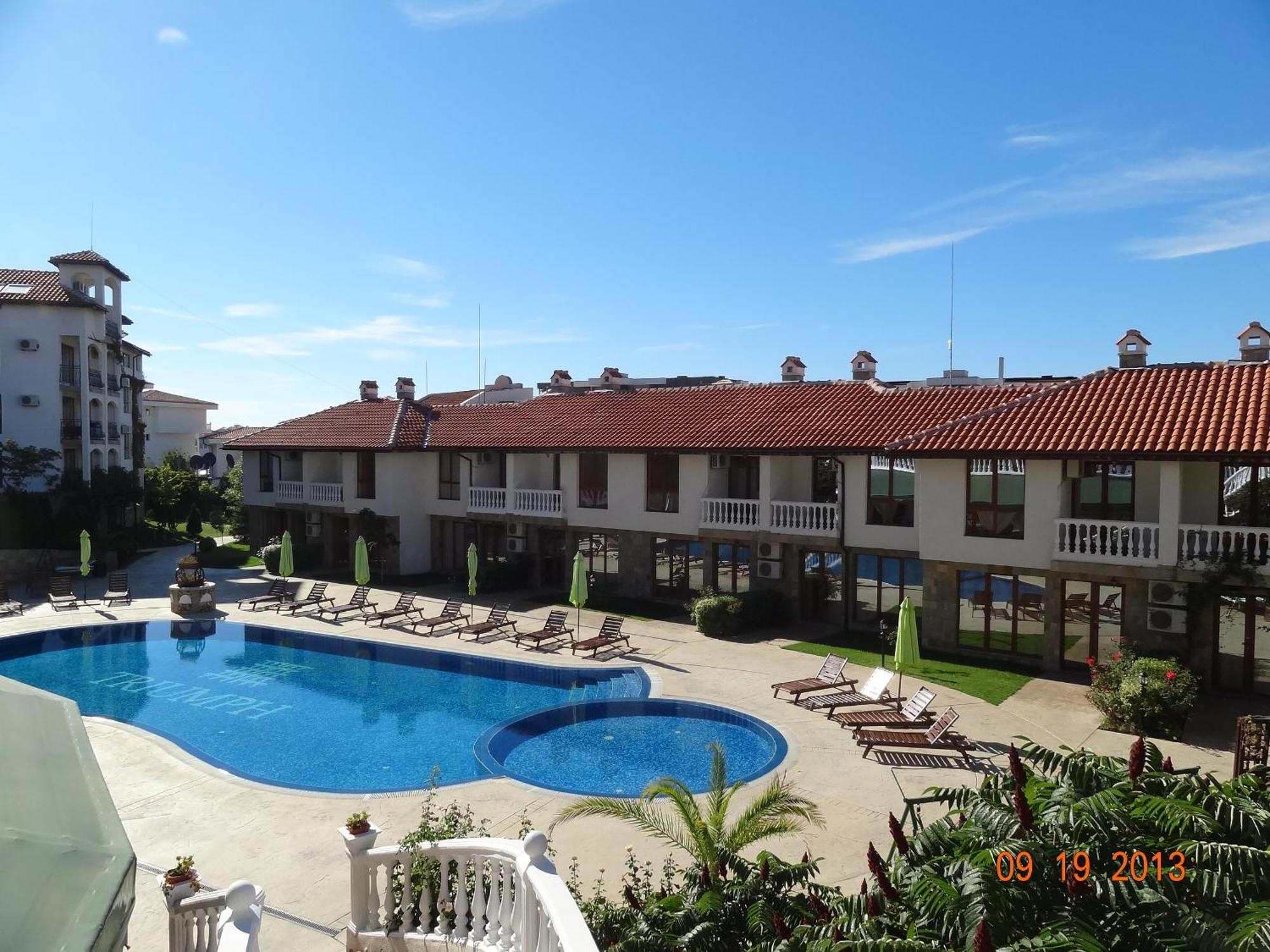Triumph Holiday Village Sveti Vlas Rum bild